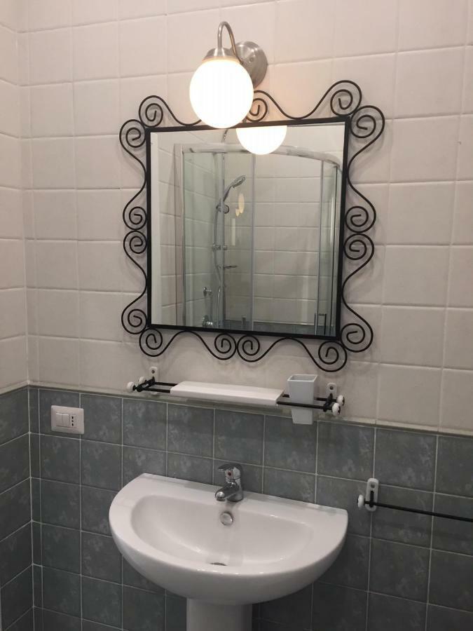 Albergo Oasi Nápoly Kültér fotó